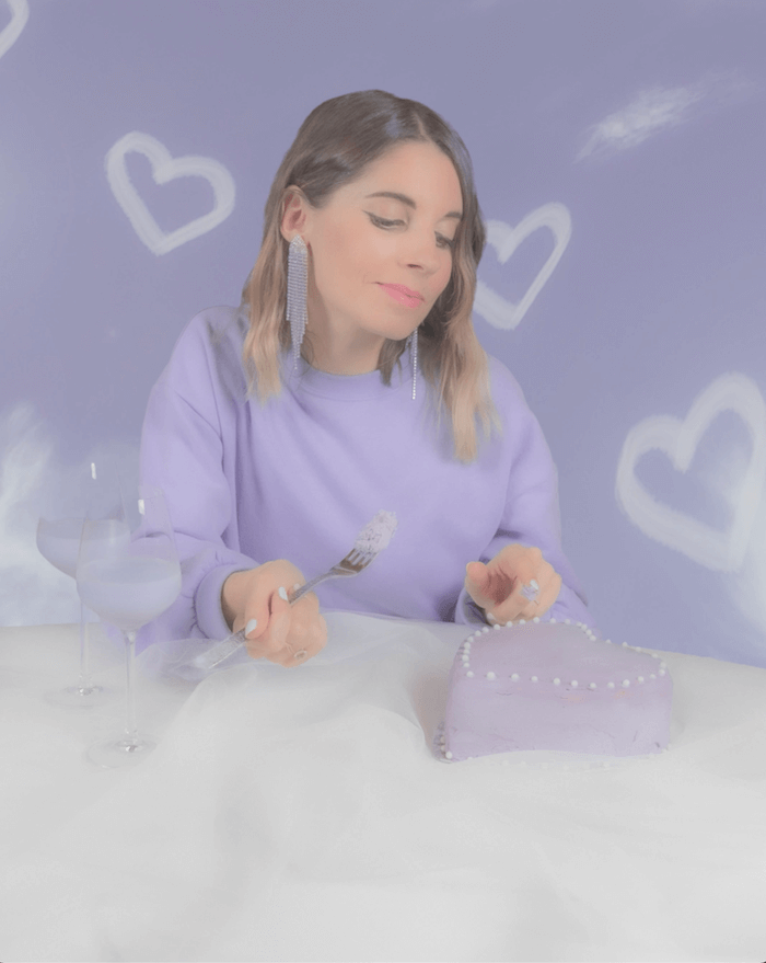 Video St Valentin purple hyperlapse cake