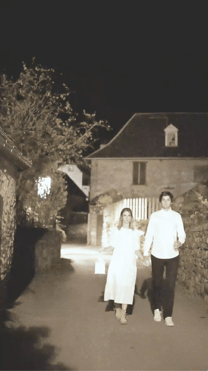 Video creative Halloween couple Stop Motion Village montagne