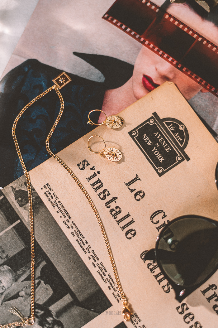 Photo éditoriale de bijoux fins sur le thème Paris de la marque Shlomit Ofir pour la communication digitale de son distributeur officiel en France « Un Oiseau sur la Branche ».