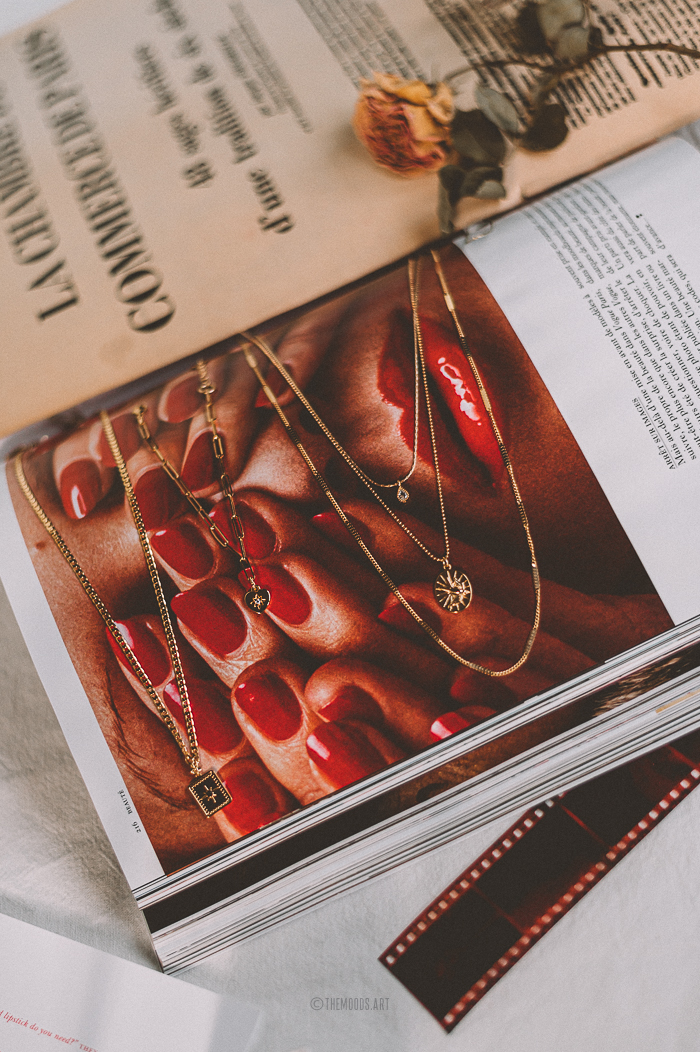 Photo et direction artistique de bijoux fins sur le thème Paris de la marque Shlomit Ofir pour la communication digitale de son distributeur officiel en France « Un Oiseau sur la Branche ».